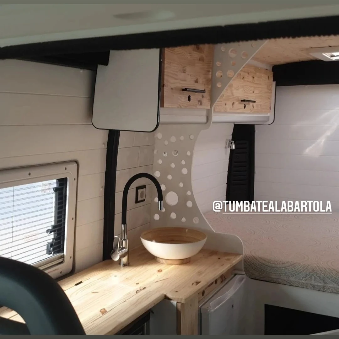 Trabajo realizado: interior camper